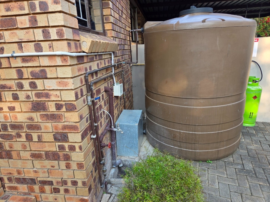 4 Bedroom Property for Sale in Heuwelsig Free State